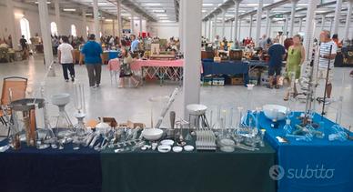 vetreria laboratorio chimica/farmacia