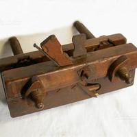 Pialla del 1800 Stipettaio Firenze