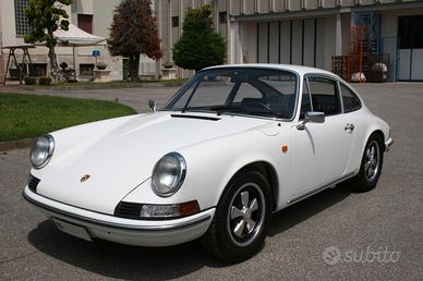 PORSCHE 911 T 2.4 coupe