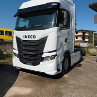 Iveco S-Way 510