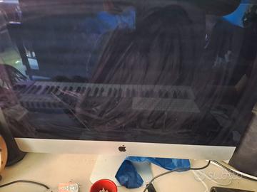 mac praticamente nuovo, usato poco, buono