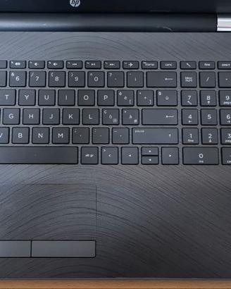 Laptop HP I7-7500U 12GB RAM