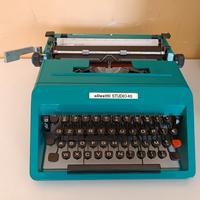 Macchina da scrivere Olivetti