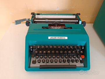 Macchina da scrivere Olivetti