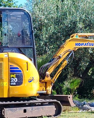 Komatsu pc20mr miniescavatore