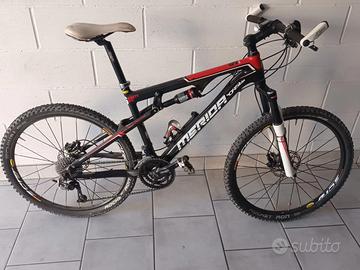 Bicicletta Montainbike 