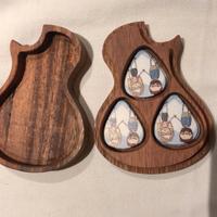 Contenitore plettri con 12 plettri