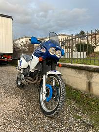 Yamaha tenere xtz 750