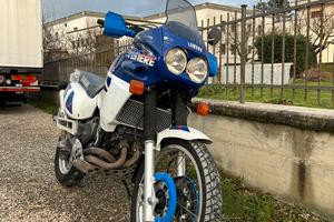 Yamaha tenere xtz 750