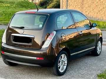 Lancia Ypsilon 2018 - Neopatentati