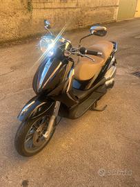 Piaggio Beverly 500 cruiser