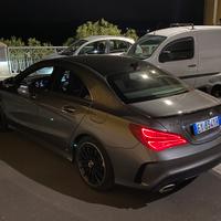 MERCEDES-BENZ CLA 220d PREMIUM AMG