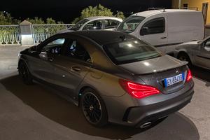 MERCEDES-BENZ CLA 220d PREMIUM AMG