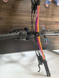 Bicletta Cube Aim Race