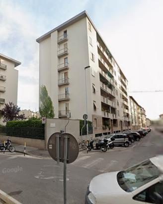 TRILOCALE in zona POMTE DI MEZZO + BALCONE