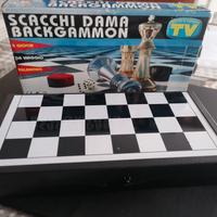 scacchiera magnetica con 3 giochi Scacchi Dama