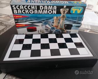 scacchiera magnetica con 3 giochi Scacchi Dama