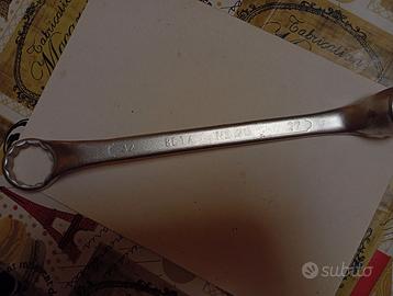 Chiave poligonale curva profonda