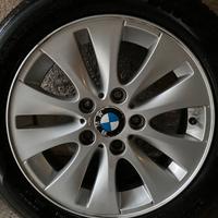 Cerchi Bmw 16” originali + pneumatici invernali