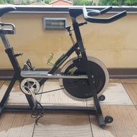 spinn bike schwinn spinning 