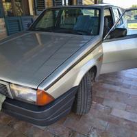 Alfa Romeo 75 1.6