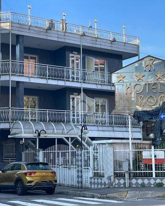 ALBERGO A CESANO BOSCONE