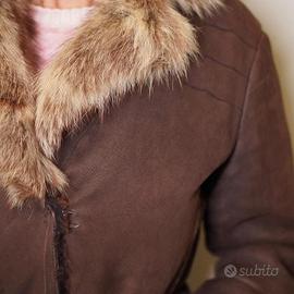 Montone BELFE originale con collo in pelliccia