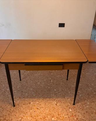 Tavolo cucina salvarani