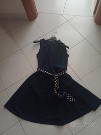 vestito svasato 