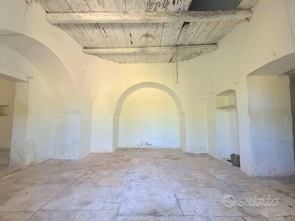 Rustico / Casale di 90 m² con 3 locali a Alberobel - Altro