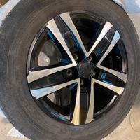Cerchi in lega con gomme vivaro
