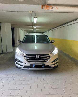 Hyundai Tucson 2017 XPossible (unico proprietario)