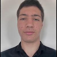 19 anni, diploma in grafica e comunicazione