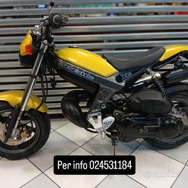 moto  suzuki street magic