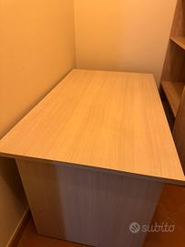 Scrivania 130x80