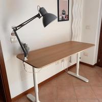Scrivania IKEA moderna