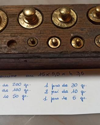 Set di pesi per bilancia