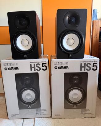 Yamaha HS5