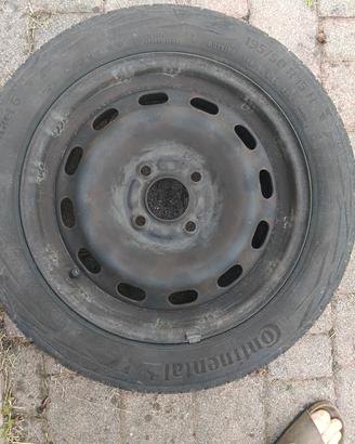 Cerchi in ferro R15 Ford Fiesta mk6  