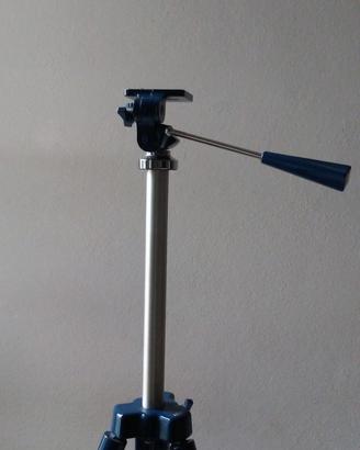 Cavalletto treppiede