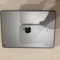 iPad 6 (2018) | 9.7" | 32 GB | grigio