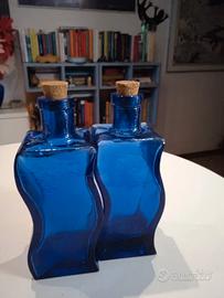 coppia bottiglie vetro blu vintage - Design Onda