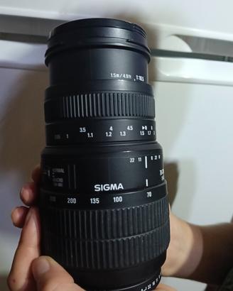 obbiettivo sigma 70/300