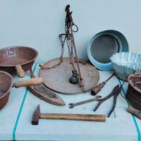 Lotto 11pz. Bilancia+oggetti rurali da restaurare