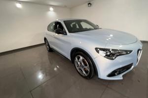 Alfa Romeo Stelvio 2.2 Turbodiesel 160 CV AT8 RWD 