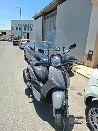 piaggio beverly 125
