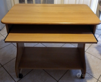 Piano appoggio Tv con ruore