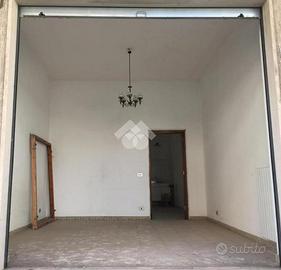 MULTILOCALE A SANTERAMO IN COLLE