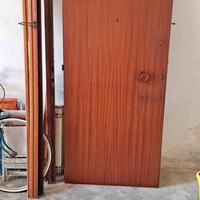 Portoncino in legno 
