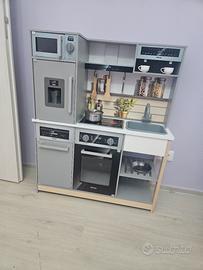 cucina giocattolo della Miele